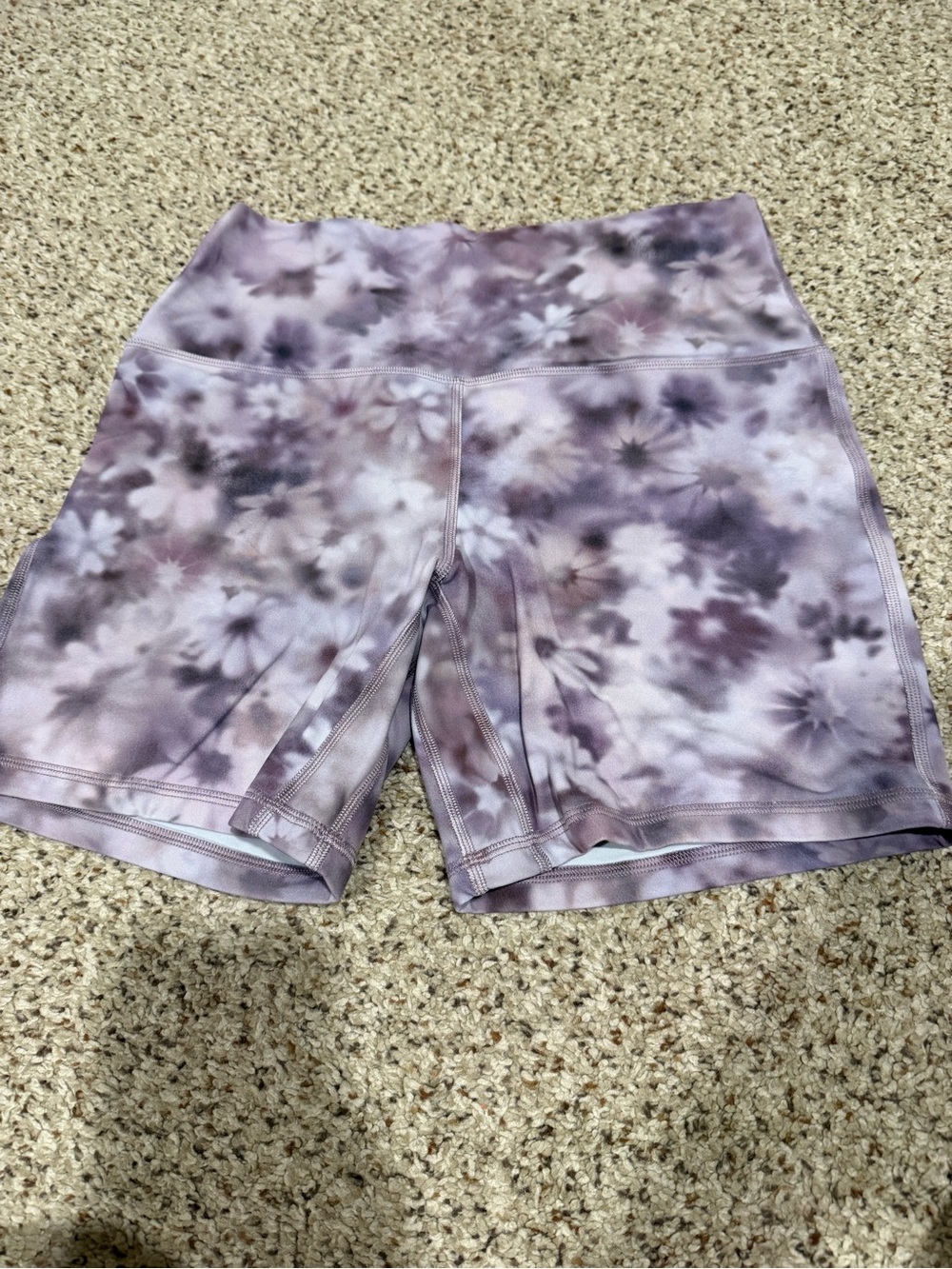 Lululemon Align HR Shorts 6”
